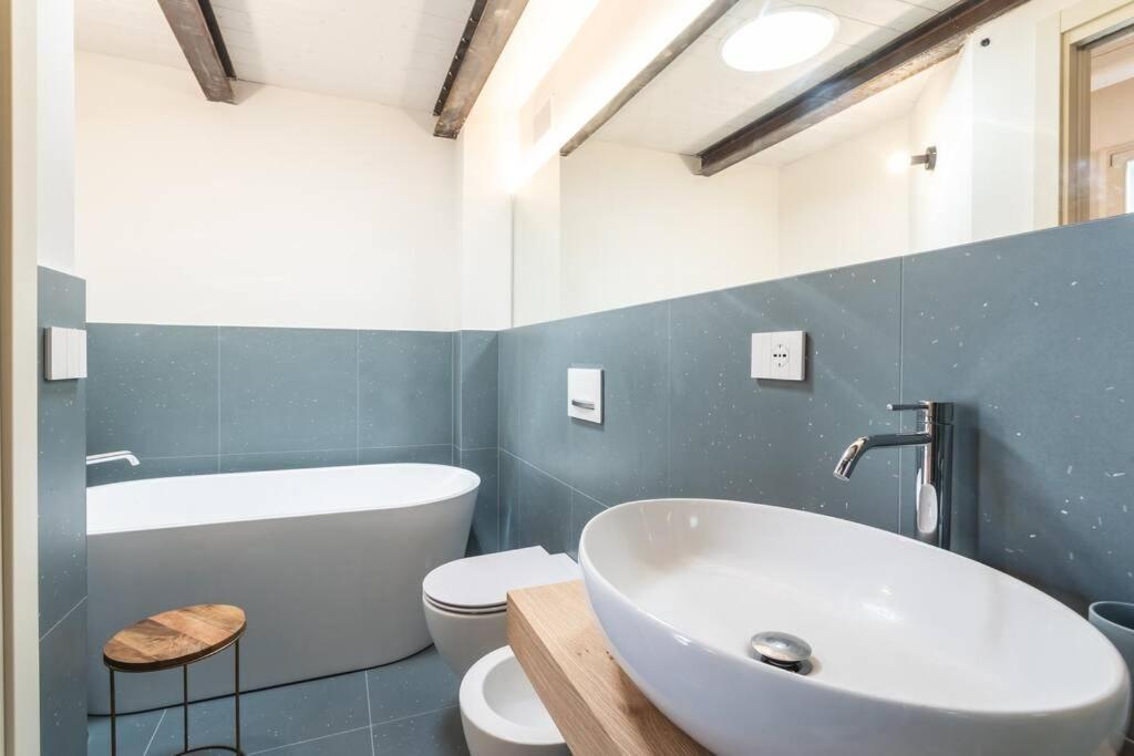 Luxury & Design: Oasi Nel Centro Storico Di Rimini Villa Eksteriør billede