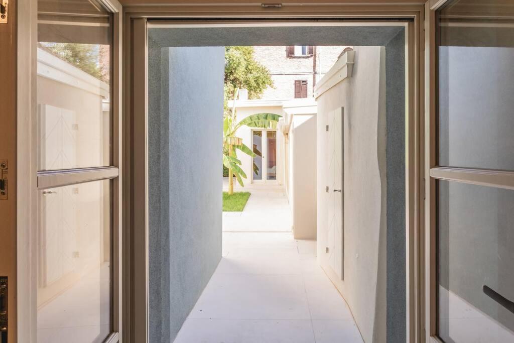 Luxury & Design: Oasi Nel Centro Storico Di Rimini Villa Eksteriør billede